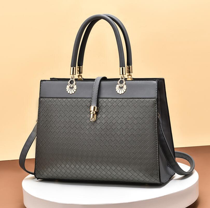 Autumn Winter High Quality Luxury Female Bag Woven Texture Ladies Large Capacity Handbag Bridal Bag Wedding Bag Womens Messenger Bag