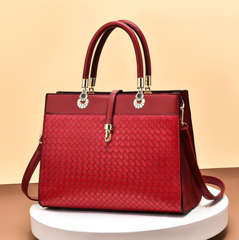 Autumn Winter High Quality Luxury Female Bag Woven Texture Ladies Large Capacity Handbag Bridal Bag Wedding Bag Womens Messenger Bag