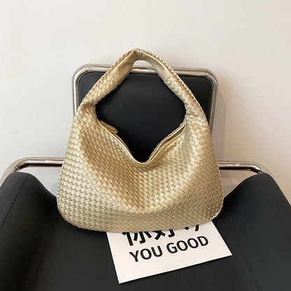 French high-end woven bag for women, versatile and versatile single shoulder underarm bag, niche cross-border texture portable commuting bag