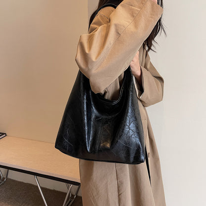 Soft PU Leather Quality Underarm Bag Vintage Wine Red Ladies Shoulder Bag Commuter Large Handbag Bolso Mujer Women's Tote Bag