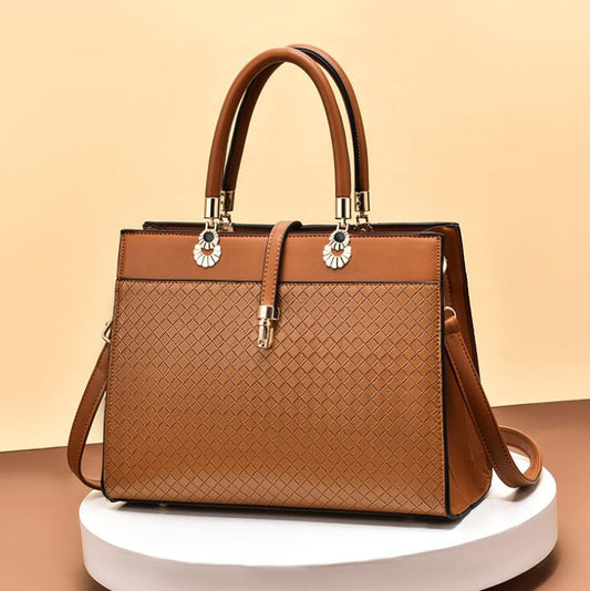 Autumn Winter High Quality Luxury Female Bag Woven Texture Ladies Large Capacity Handbag Bridal Bag Wedding Bag Womens Messenger Bag