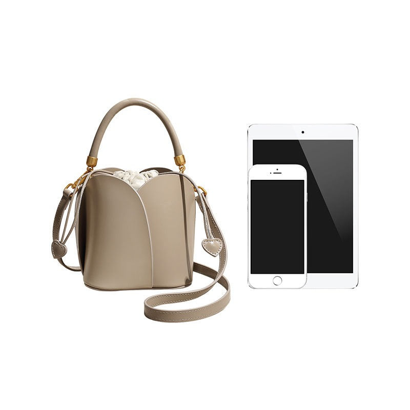 Bucket bag women summer new all match one shoulder Messenger small bag niche design leather handbag